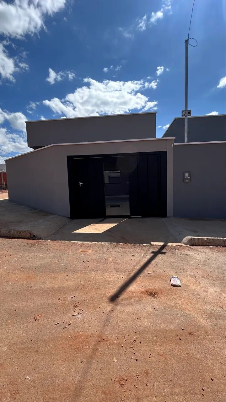 CASA DISPONÍVEL / SETOR ALVORADA - INHUMAS - GO