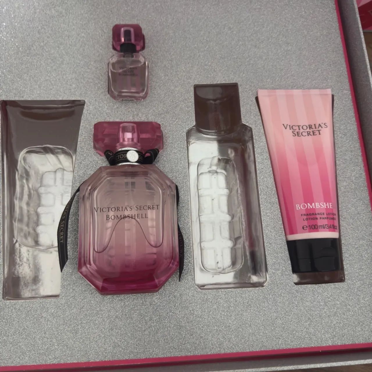 Perfume Victoria Secret BombShell 100ml - Foto 2