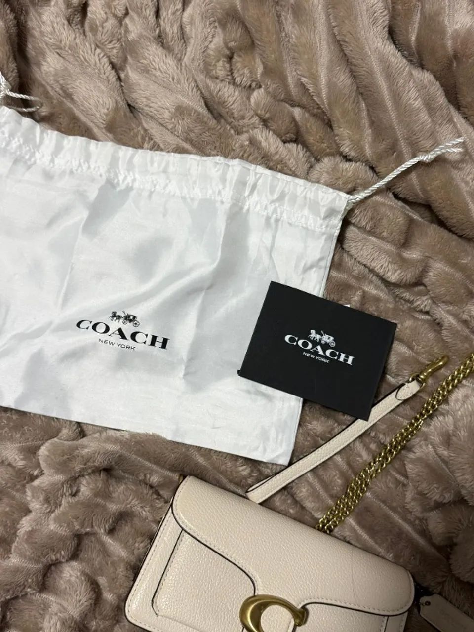 Bolsa Coach Tabby Off-White - Foto 5