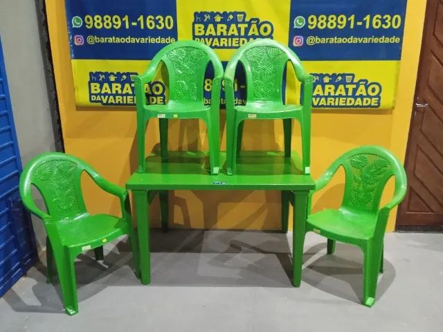 JOGO DE MESA RETANGULAR COM POLTRONAS NOBRE - Foto 4