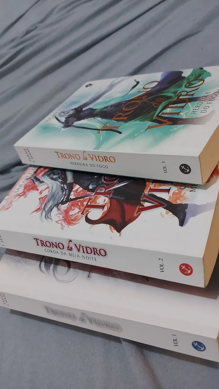 VOLUME 1,2 E 3 DE TRONO DE VIDRO