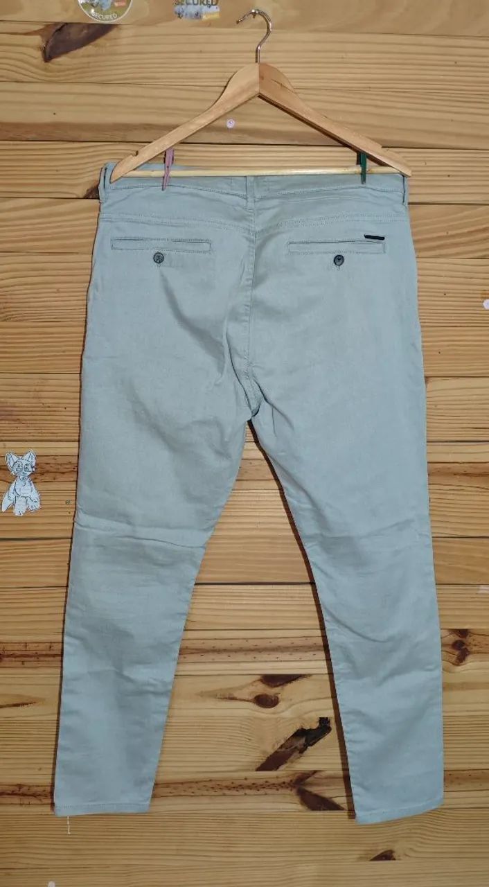 Calça sarja masculina semi-nova, número 46 - Foto 2