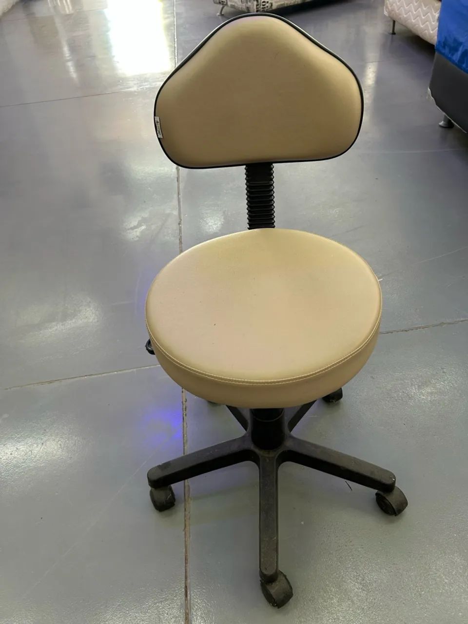Cadeira mocho  - Foto 2