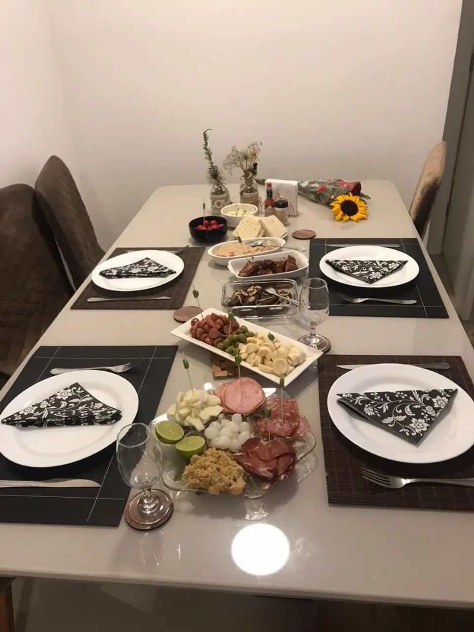 Mesa alto padrão 6 lugares - Foto 3