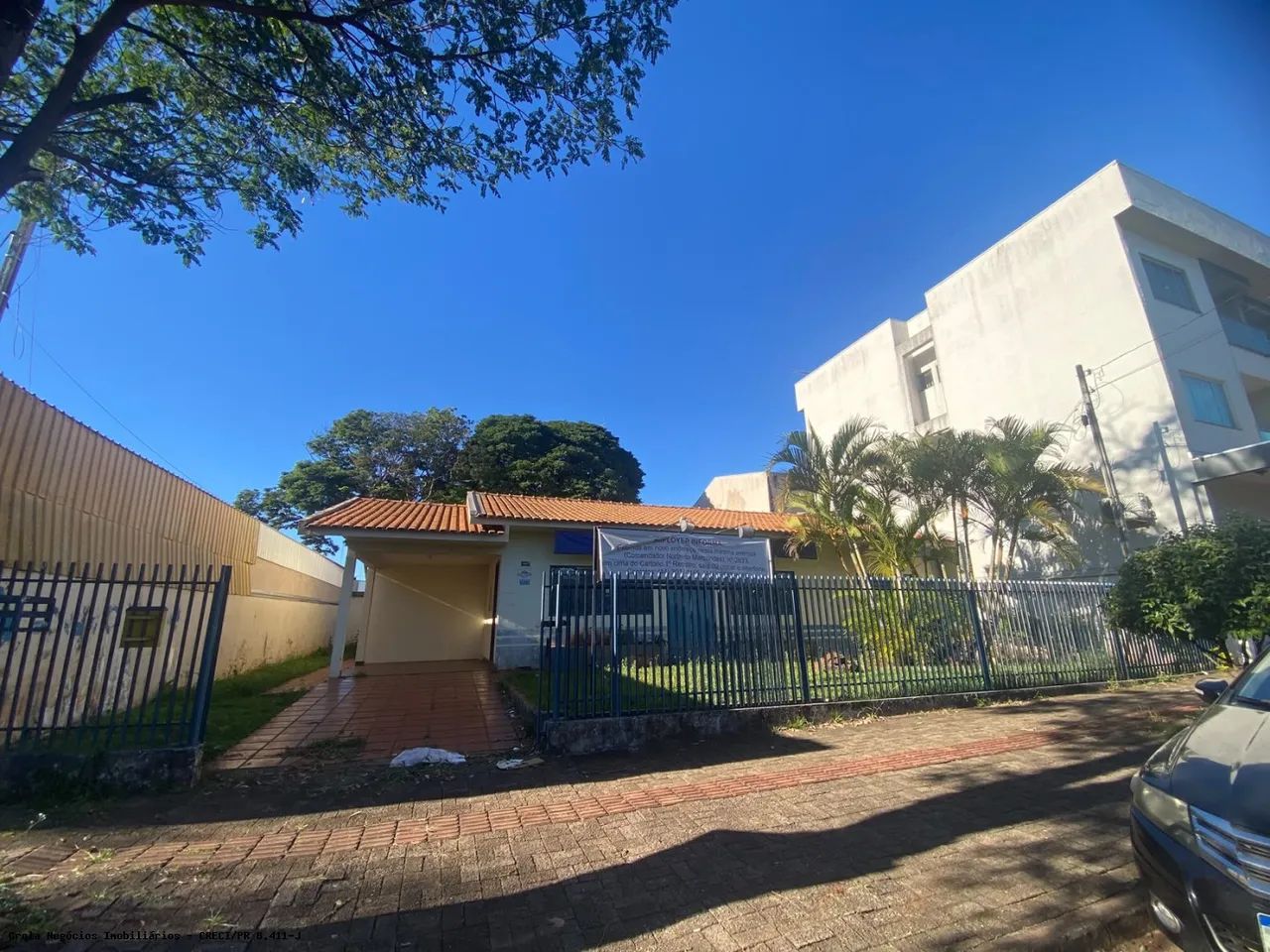 Casa Comercial para Locação em Campo Mourão, Centro, 2 banheiros - Foto 2