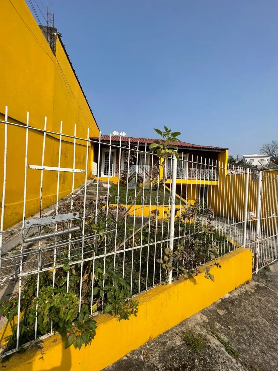 Casa Padrão em Jacareí - Foto 2