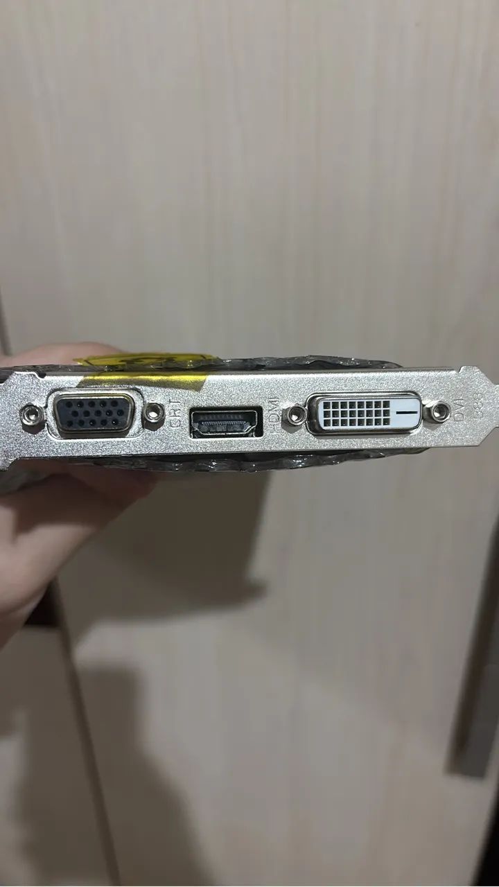 Placa de vídeo da PCYes AMD R5 2GB