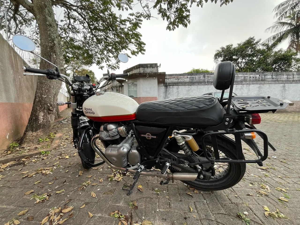 Royal Enfield Interceptor 650 2024 - Foto 4