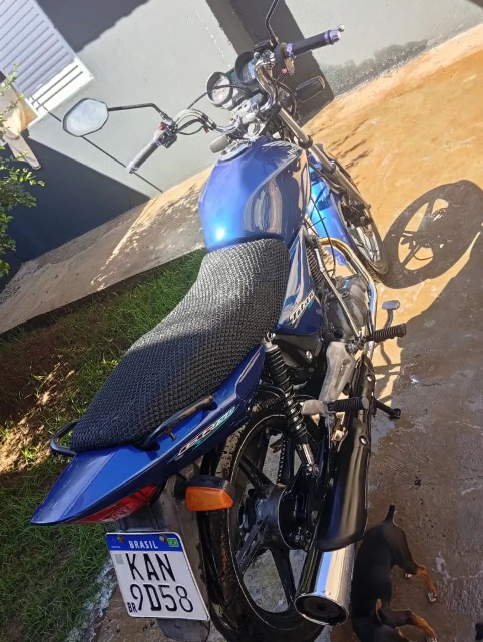 Titan 150 - Foto 3