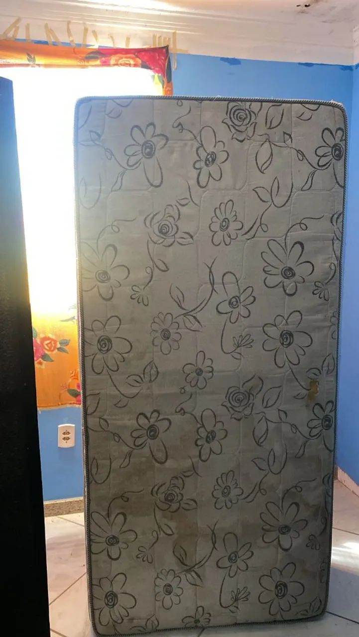 Cama box solteiro em boa condições  - Foto 2