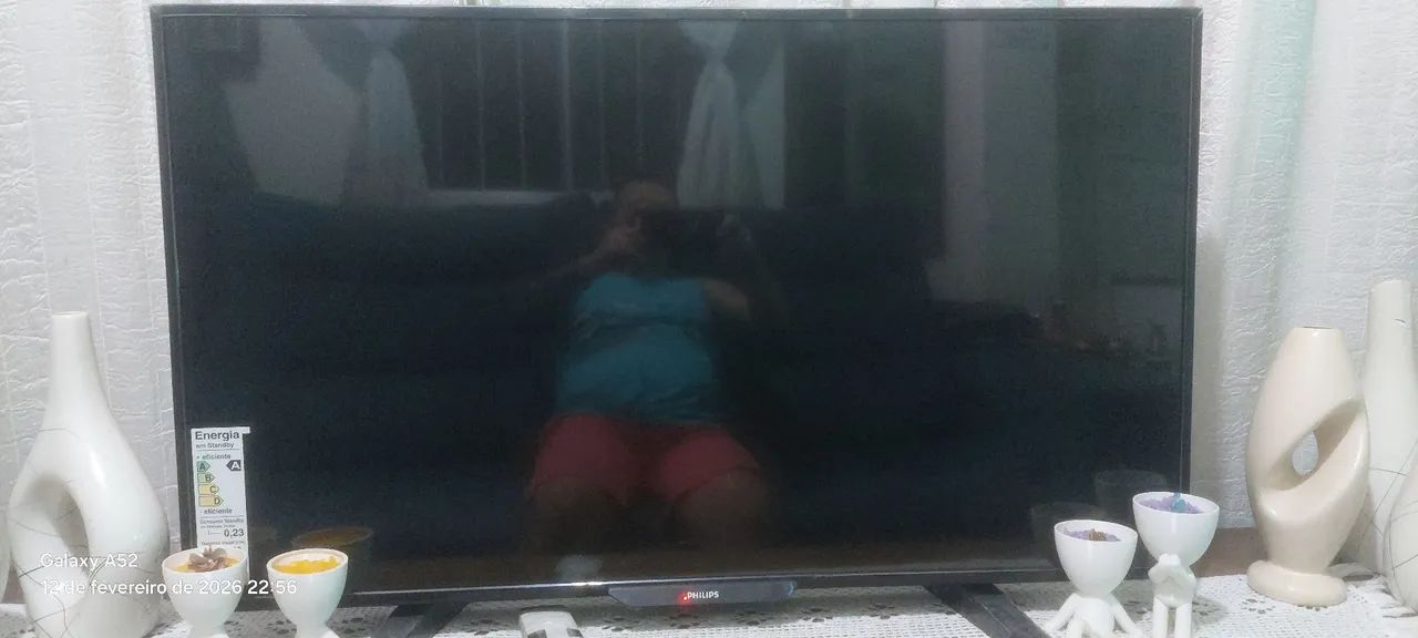 Vendo tv 43 polegadas Philips  - Foto 2