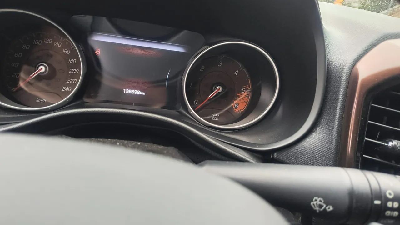 Fiat Toro Volcano 2.0 16V 4x4 TB Diesel Aut., foto 8 de 16