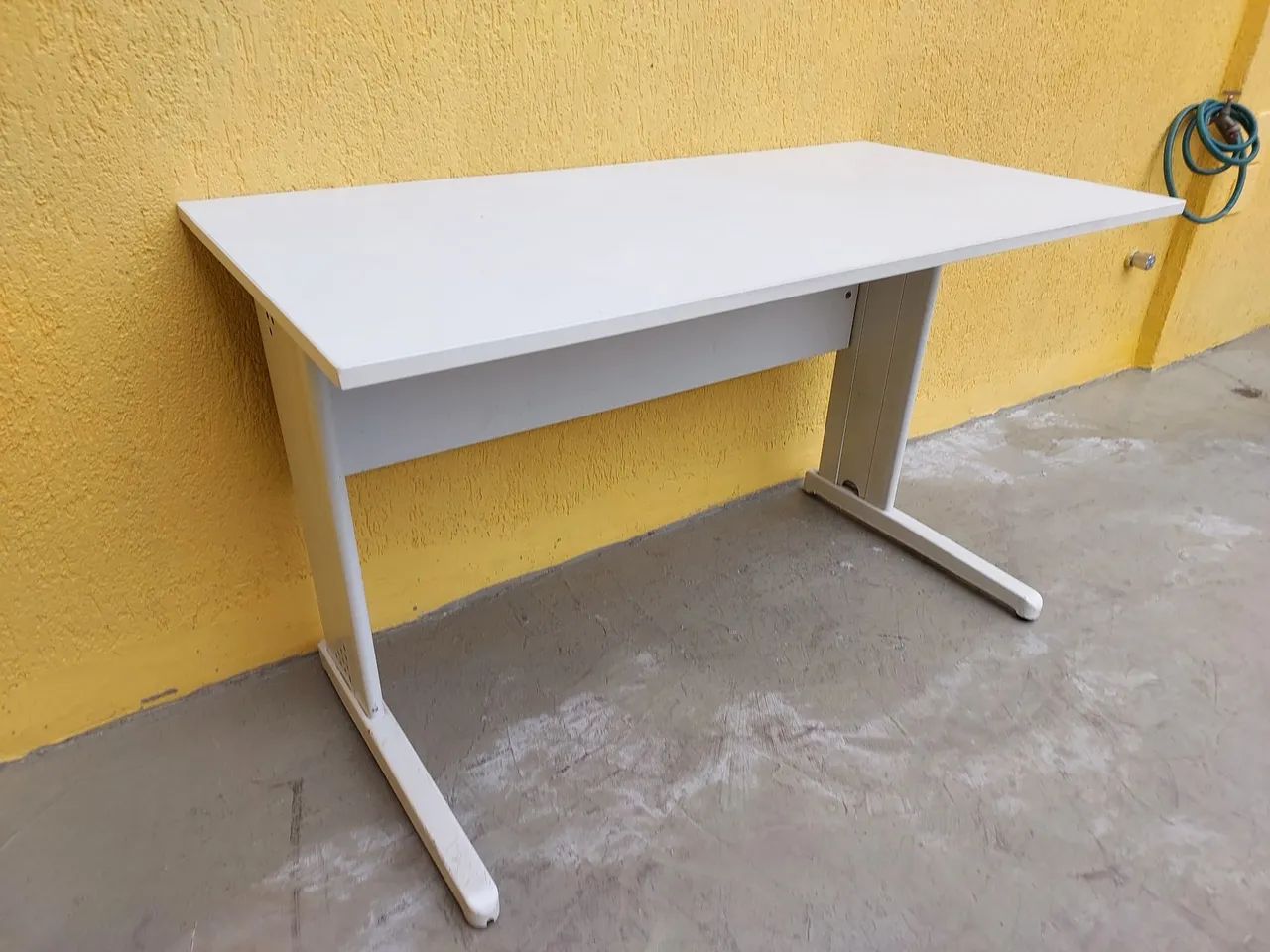 Mesa escritório funcional  - Foto 2