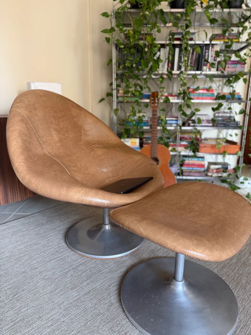 Poltrona de Couro Legítimo Premium