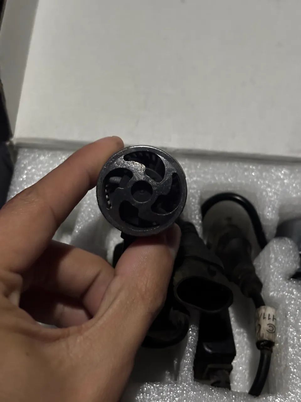 Vendo lâmpada Led projetor H11 6000k 150w - Foto 4