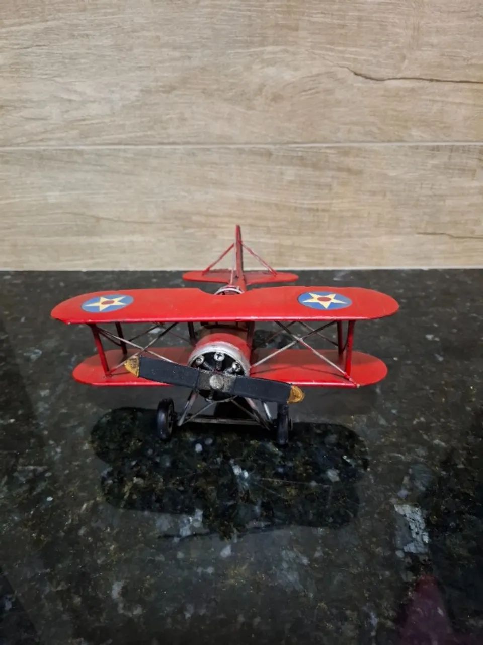 AVIÃO BIPLANO VINTAGE 25CM VERMELHO - Foto 5