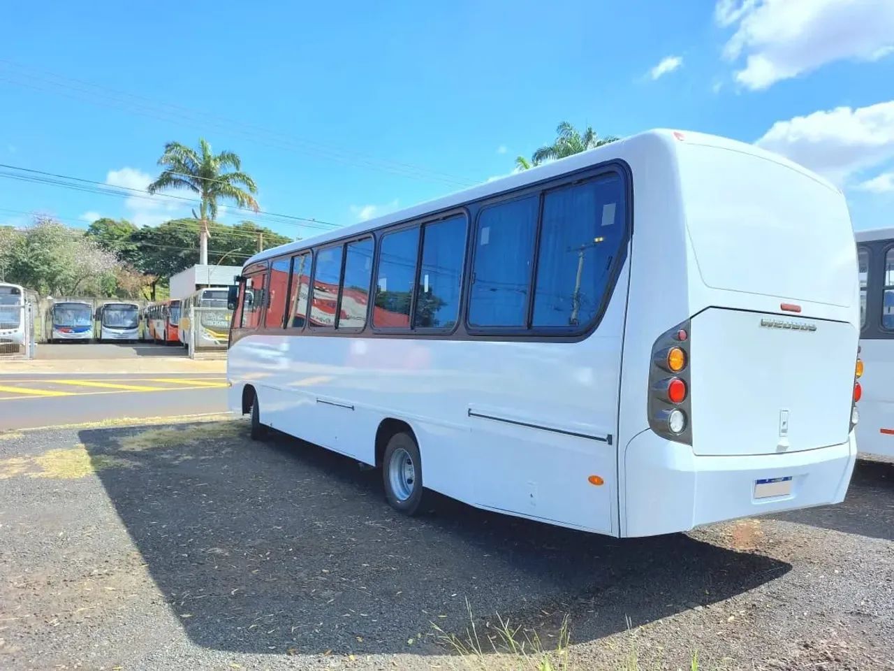 Microônibus 2008 - Foto 3