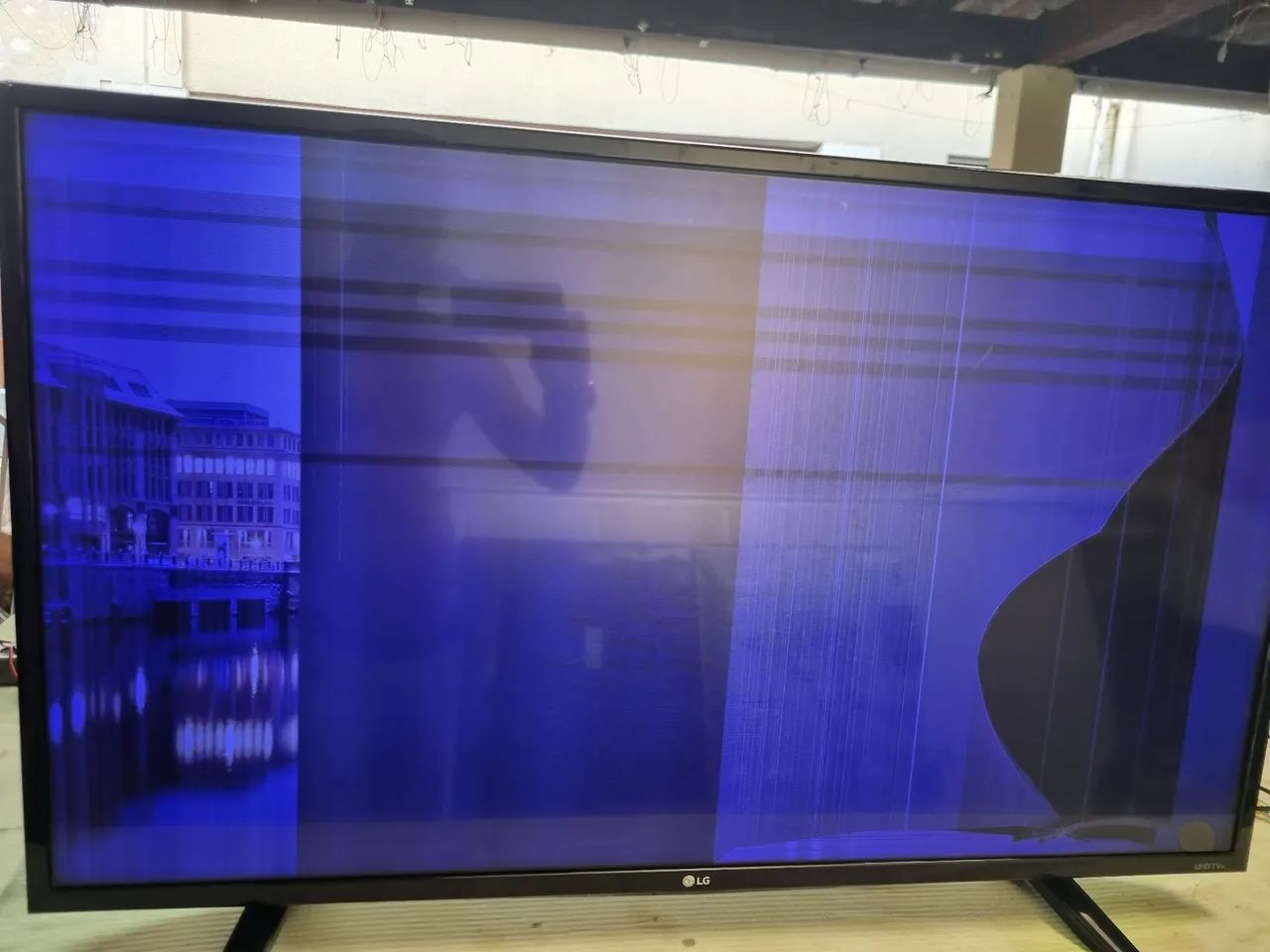 Smart TV lg 43 tela quebrada 