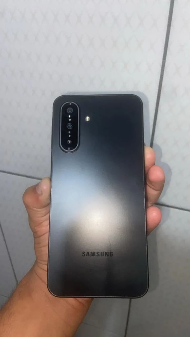 SAMSUNG A17 5g 128gb 4ram  - Foto 3