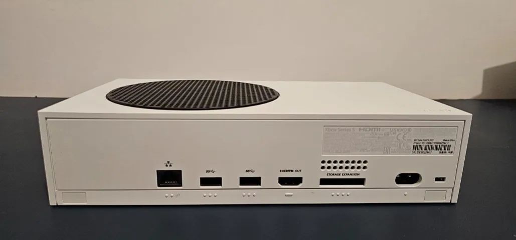 Xbox Series S 512GB + Controle Original - Muito Conservado