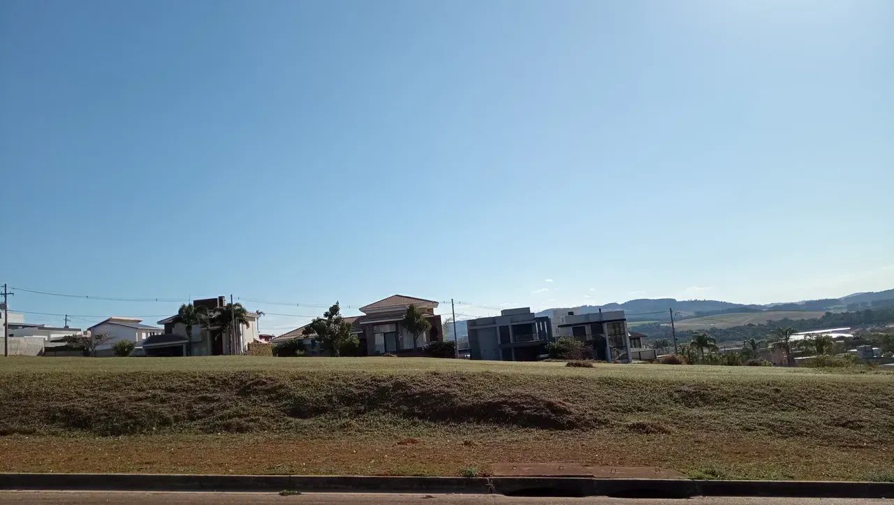 Condomínio Sete Lagos - Terreno de 1000 m² - Foto 2