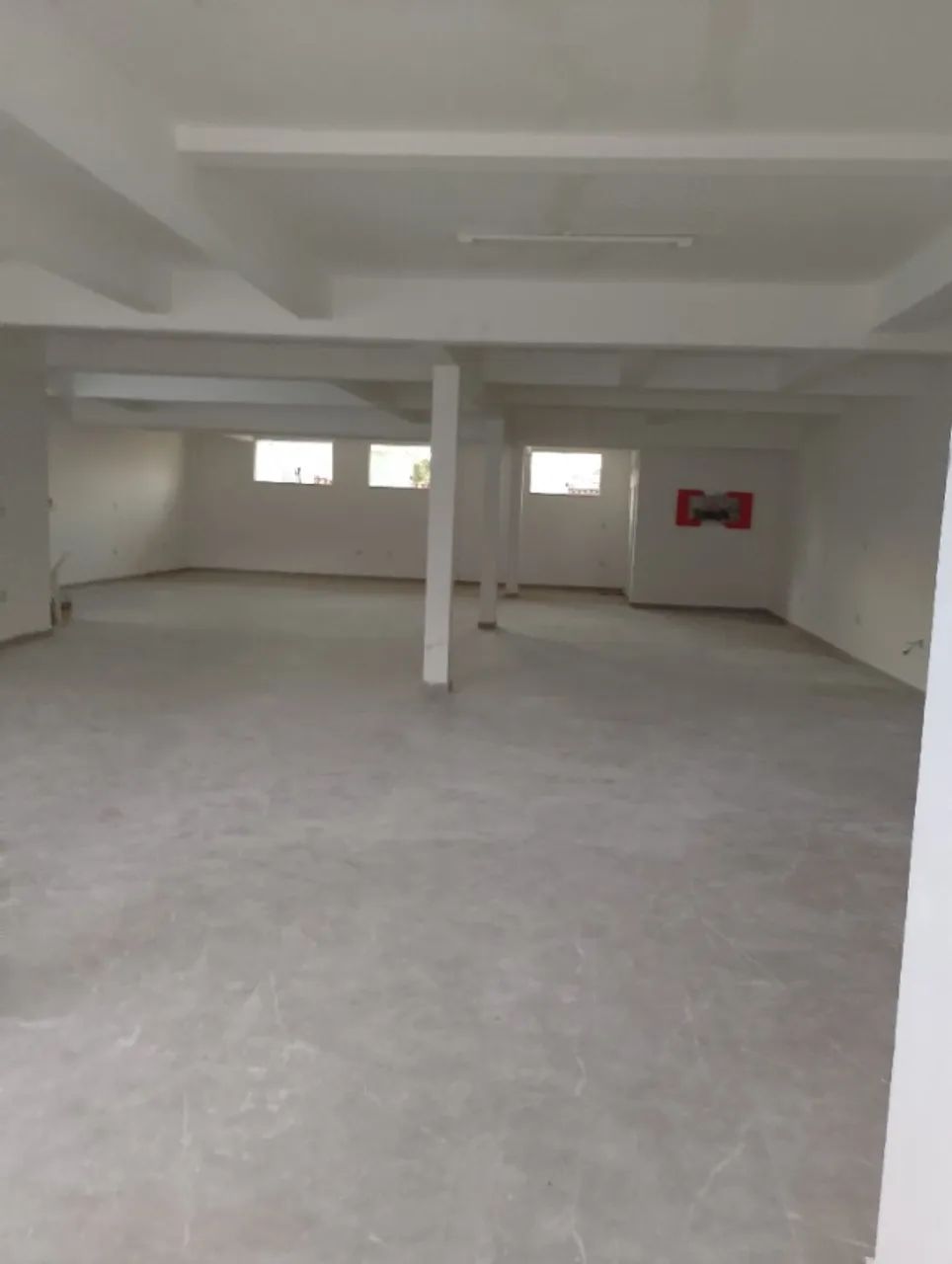 Aluga-se loja de 220 metros quadrados  - Foto 4