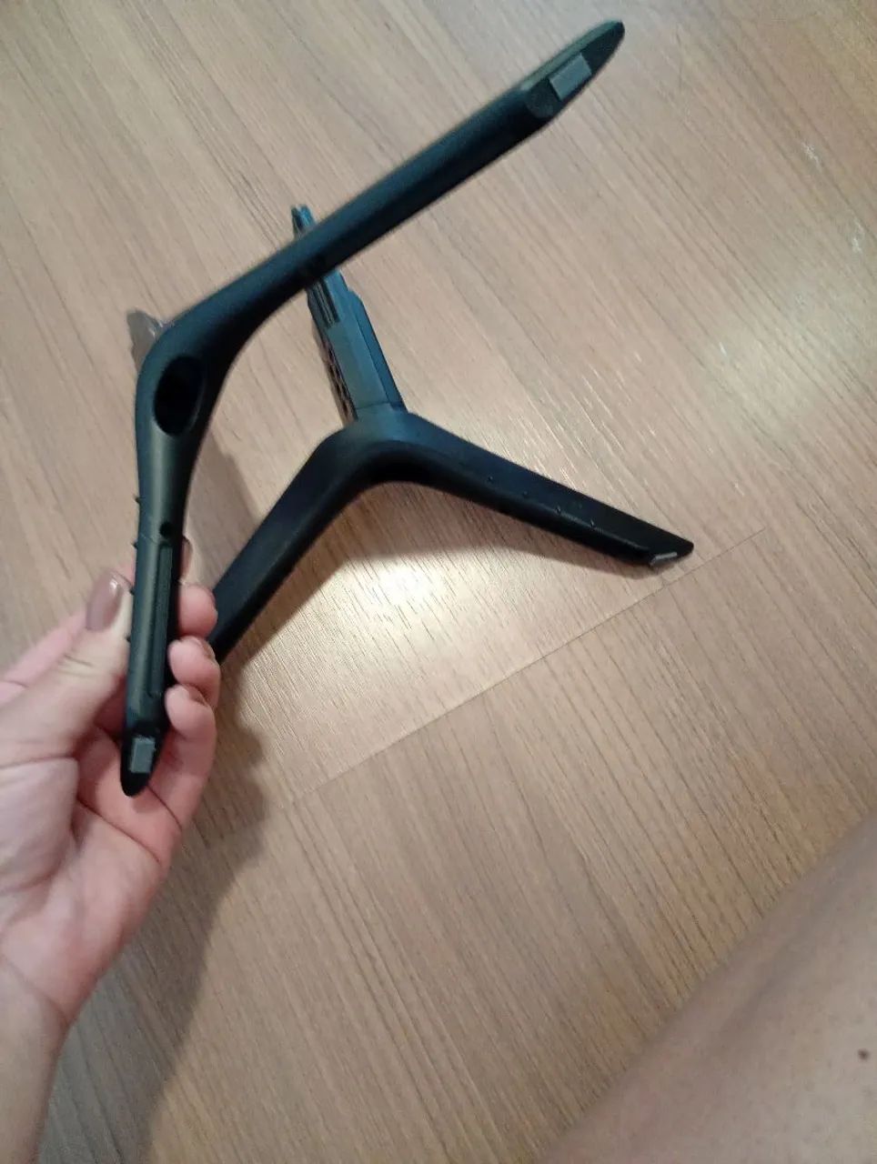 Suporte. Pés para tv 50" - Foto 2