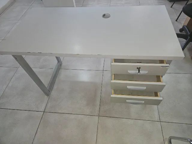 Moveis de escritorio - Foto 2