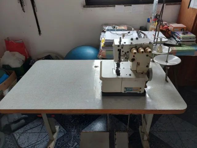 GALONEIRA BRACOB, 3 AGULHAS, SEMI INDUSTRIAL..