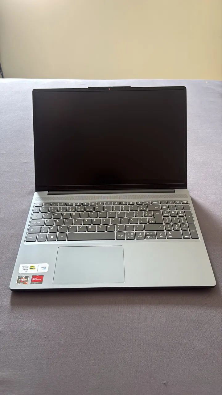 NOTEBOOK LENOVO IDEAPAD SLIM 3  - Foto 2