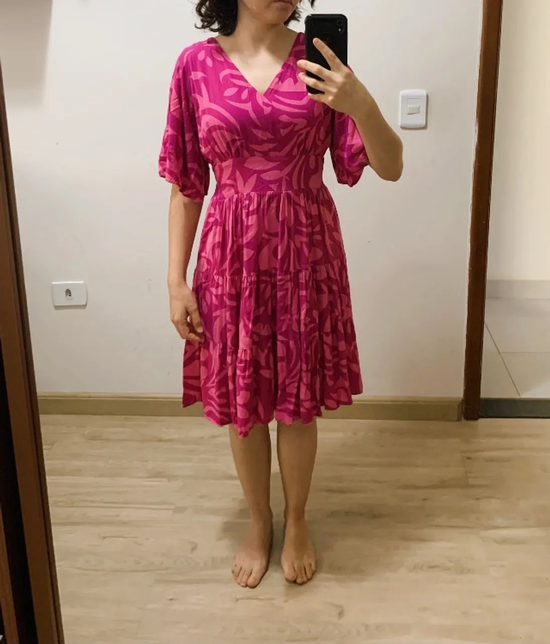 Vestido rosa manga flare - Foto 3