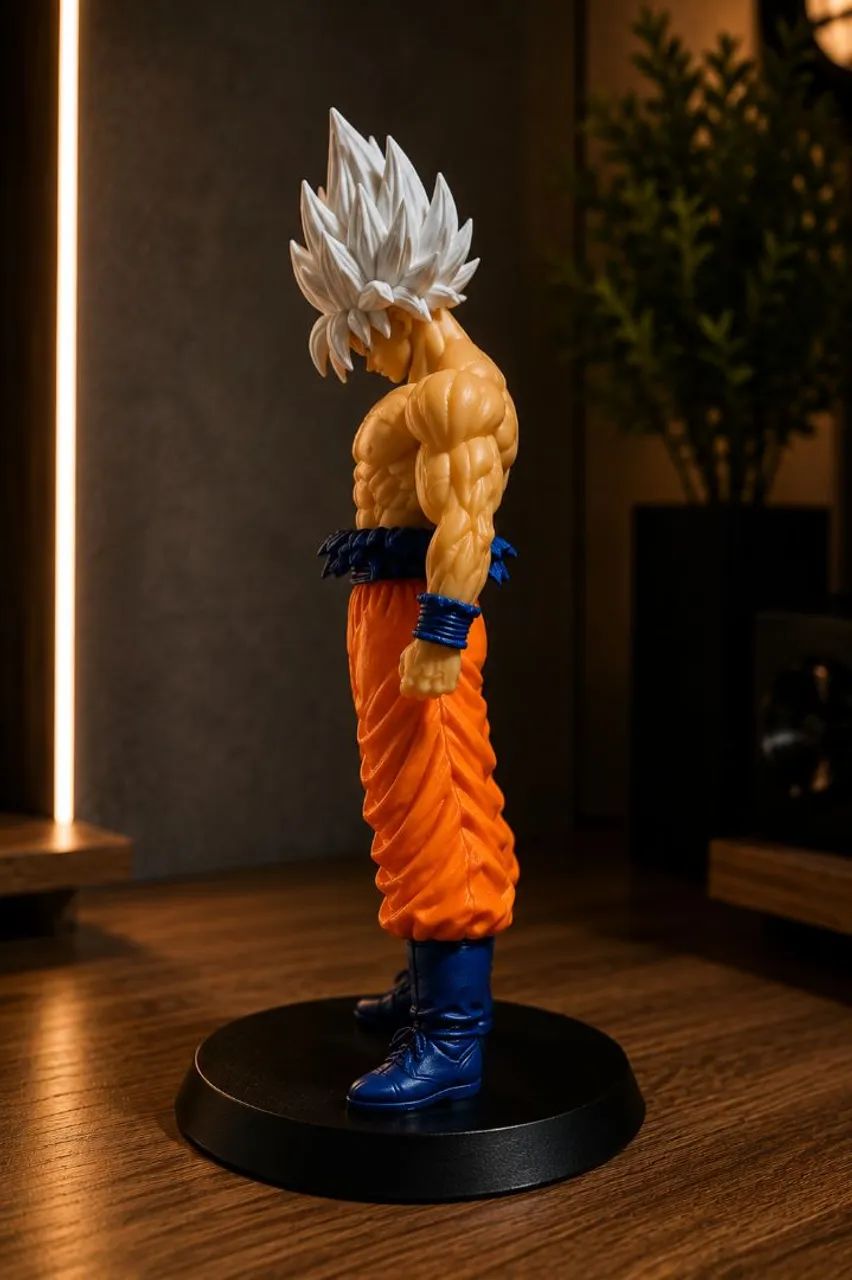 Boneco decorativo do Goku - Foto 3