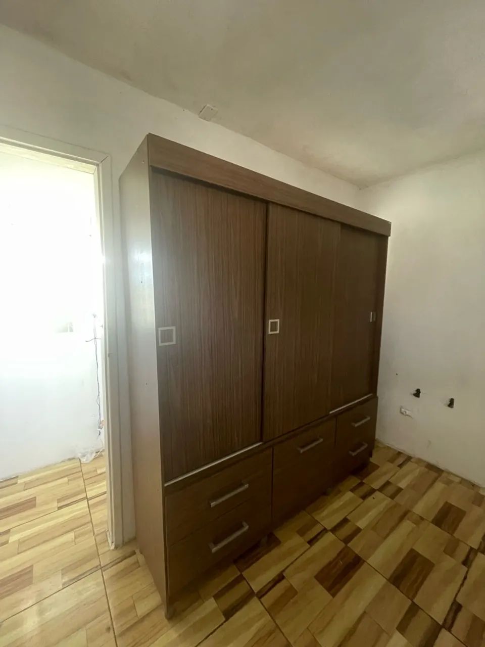 Guarda roupa | 3 portas de correr