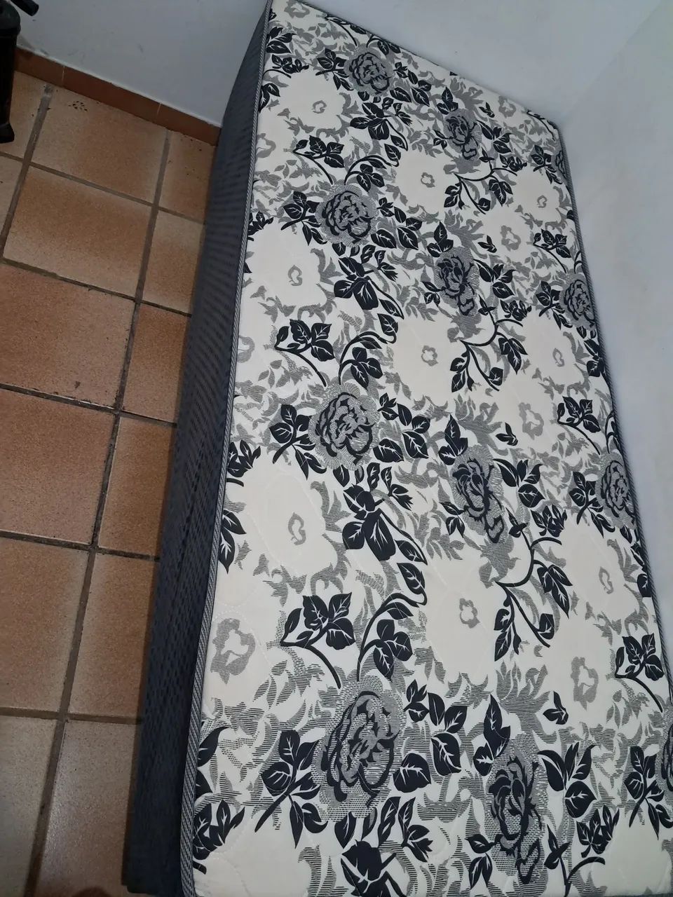 Cama de solteiro box - Foto 2
