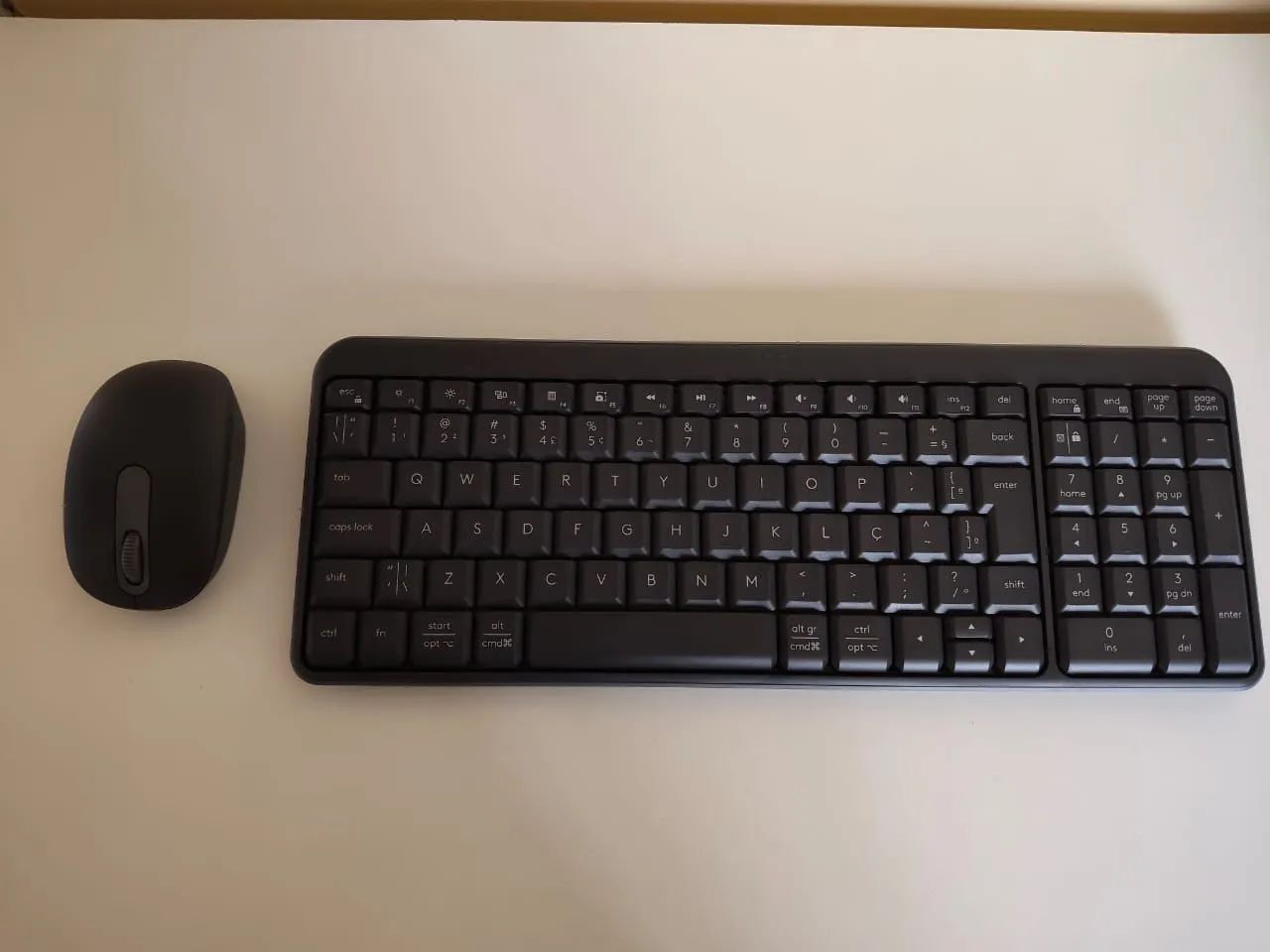 Kit teclado e mouse sem fio Logitech MK250 - Foto 3
