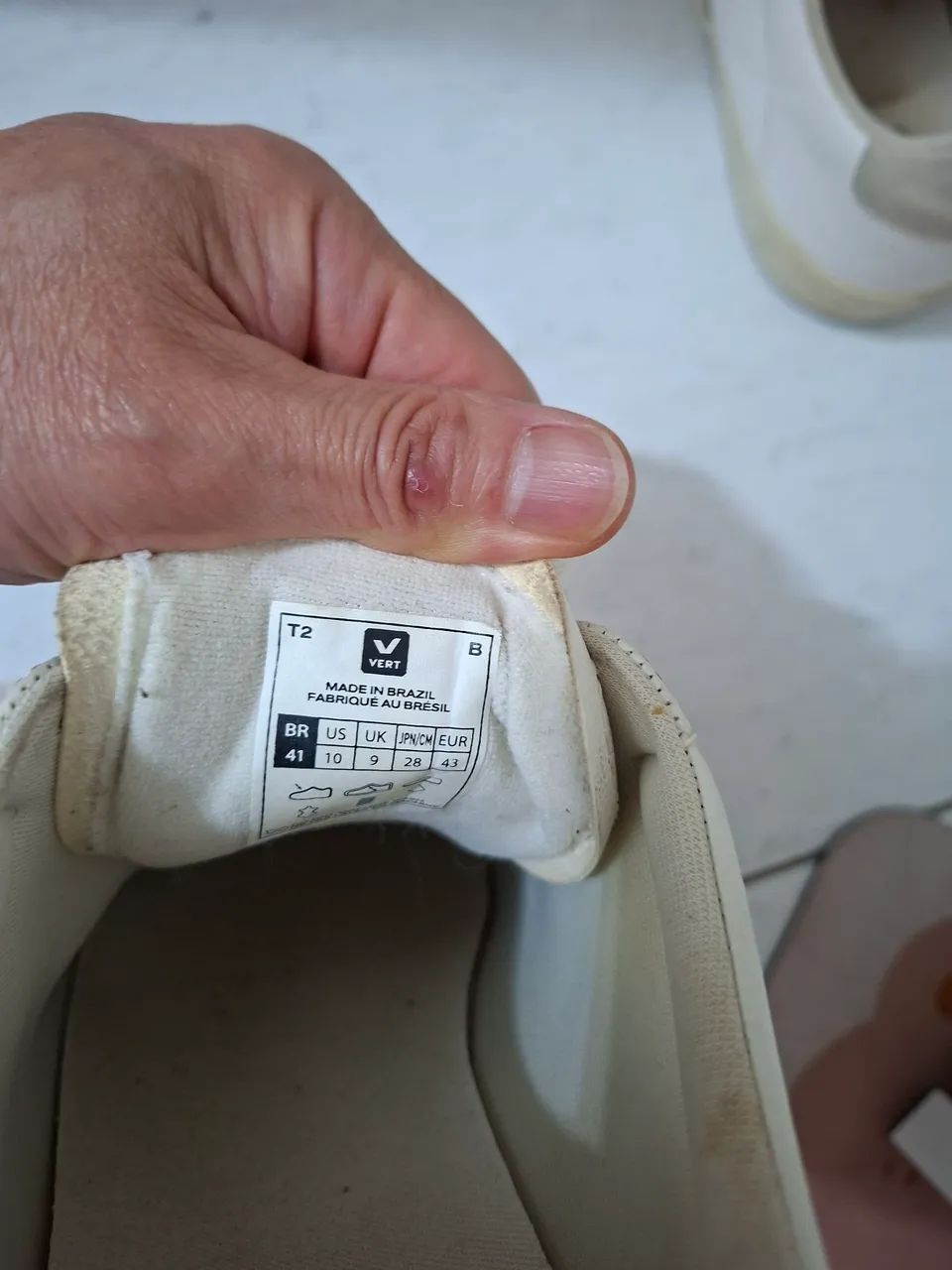 Tenis Vert N 41 modelo Veja campo original  - Foto 2