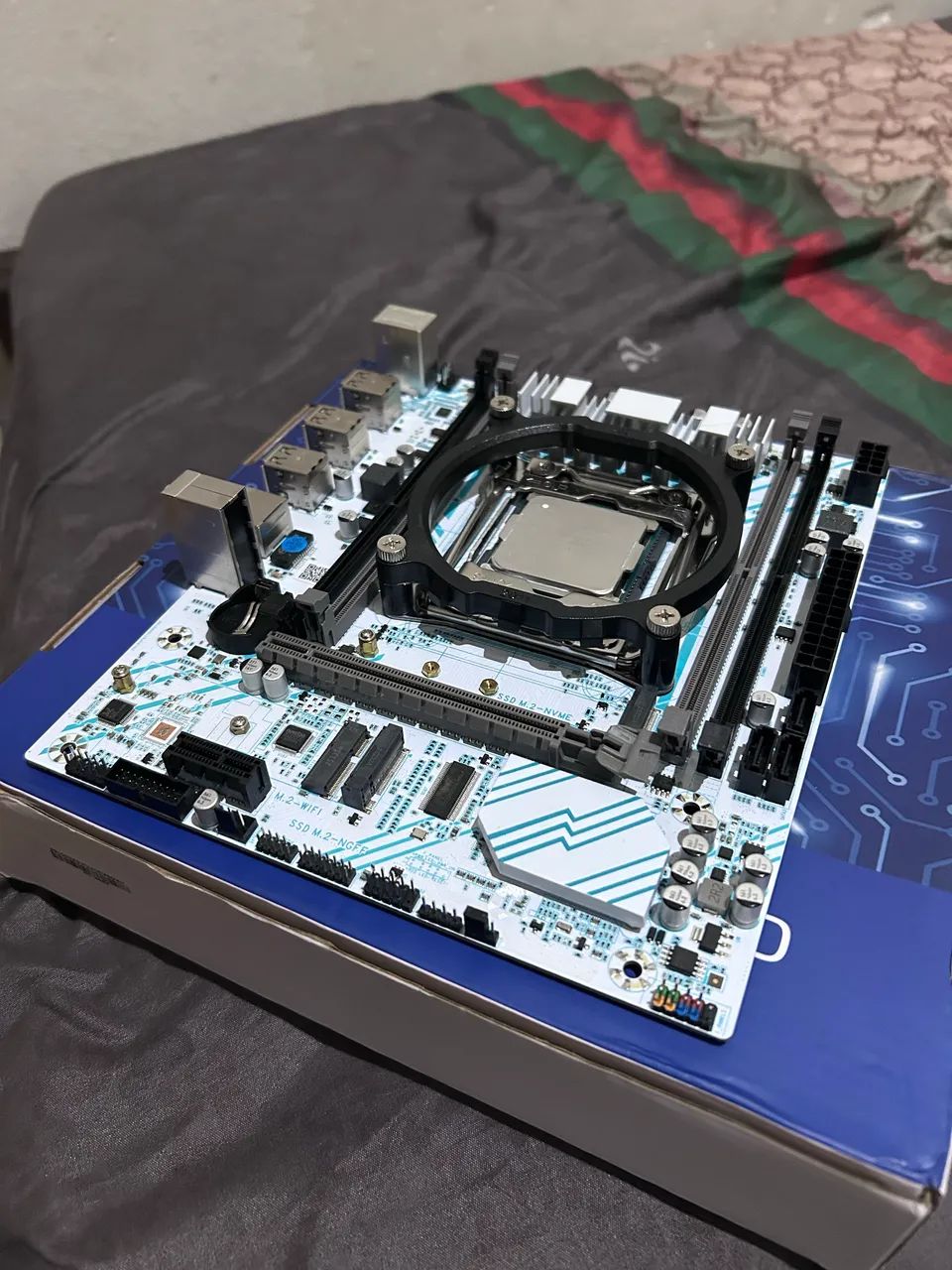Kit Xeon 2680v4 x99