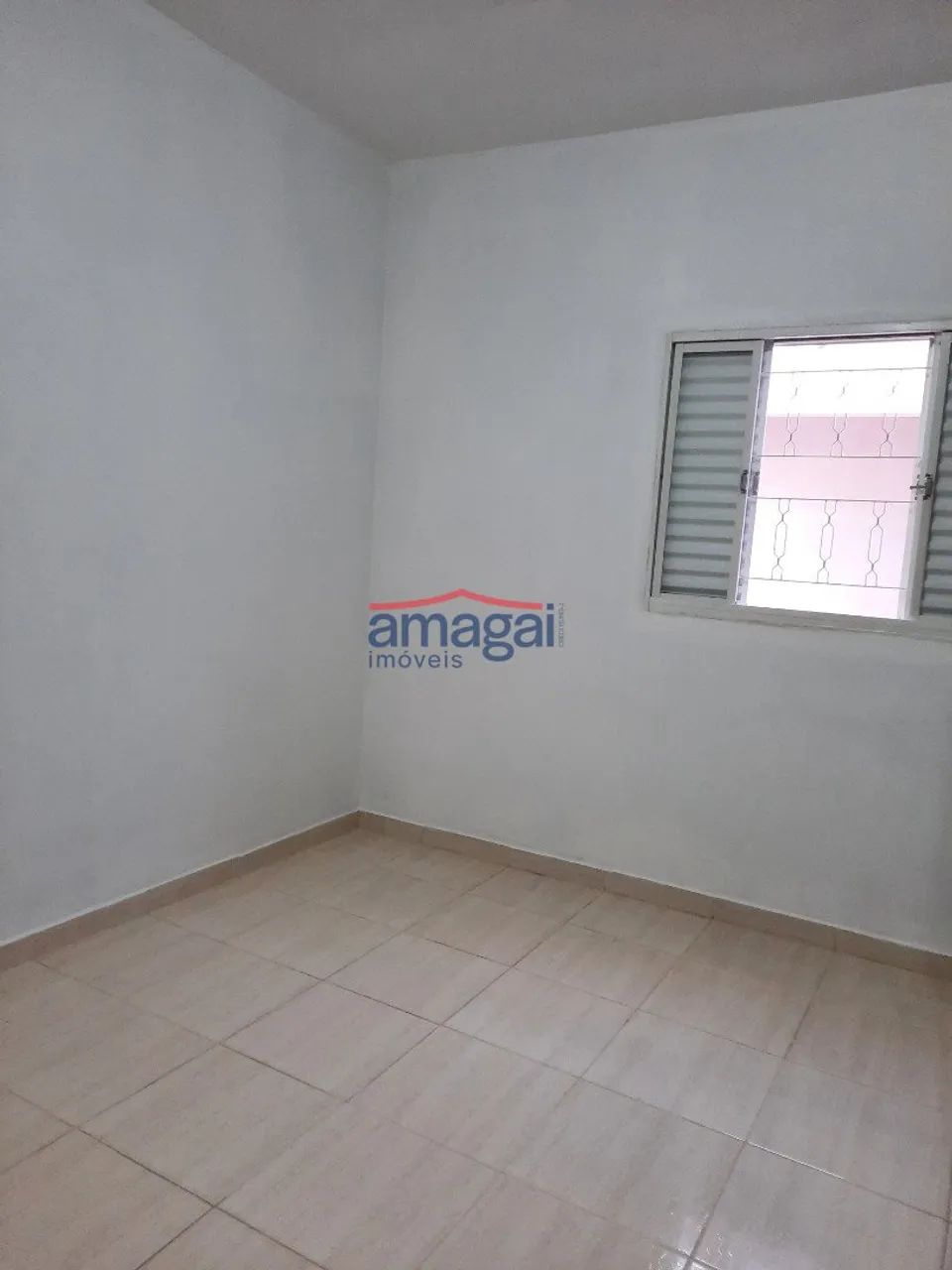 Ótima casa com 2 dormitórios no Jardim São José - Foto 2