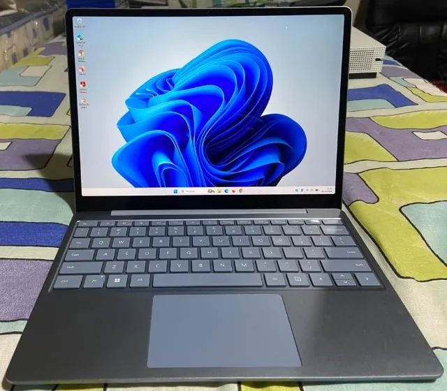 Notebook Surface Laptop Go 2