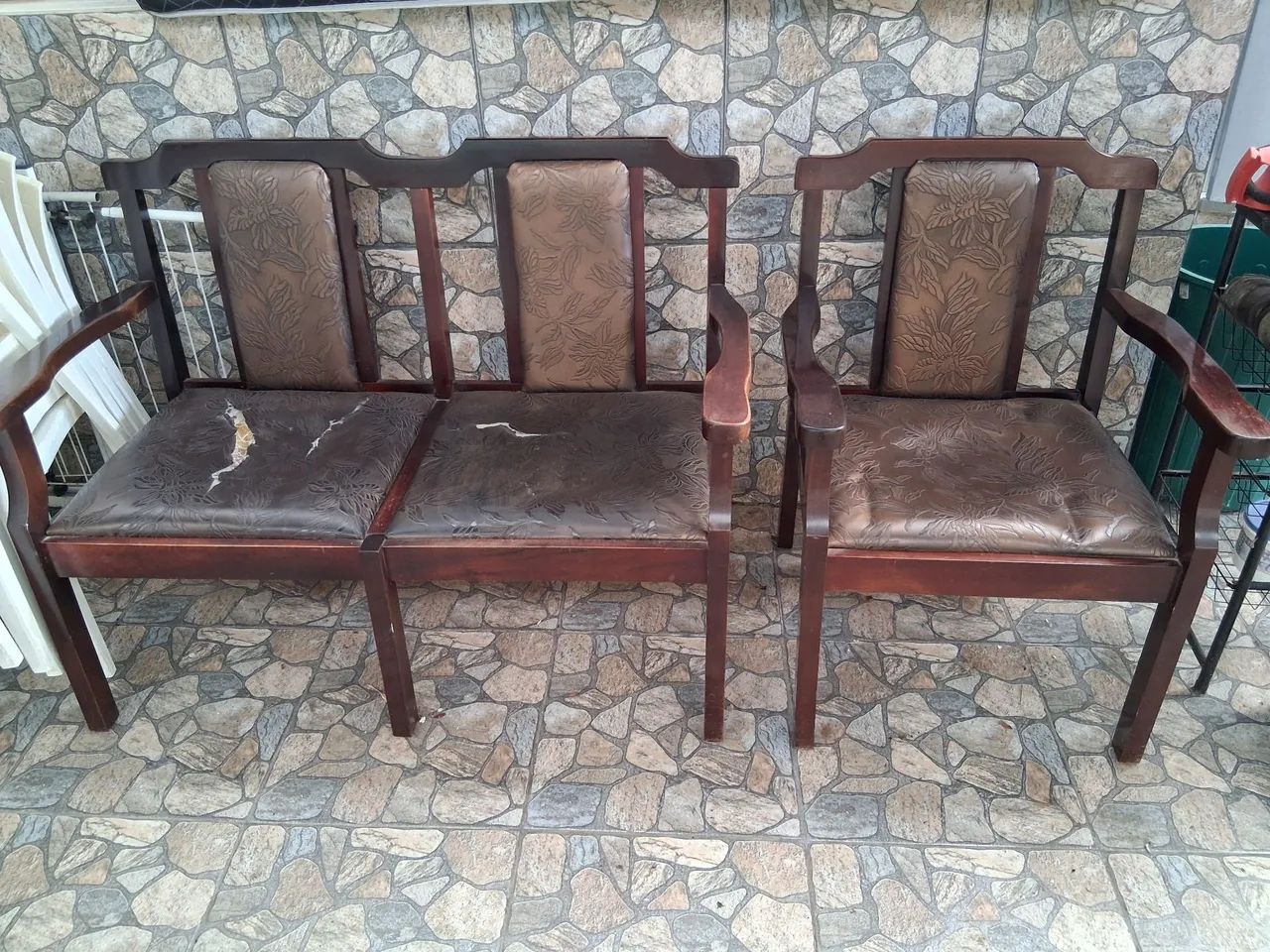 Vendo jogo de poltrona colonial  - Foto 4
