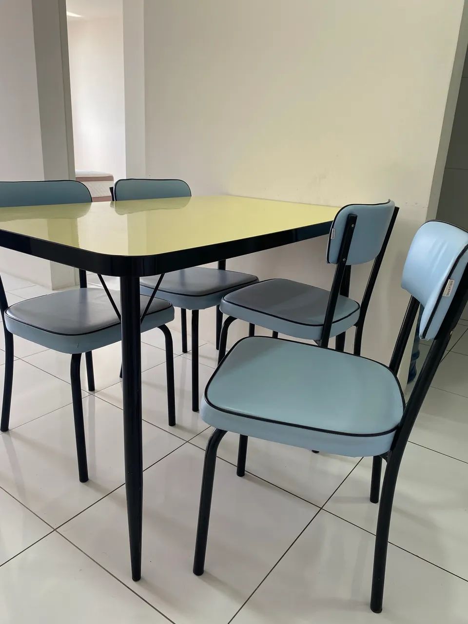 Mesa e cadeira retrô  - Foto 4