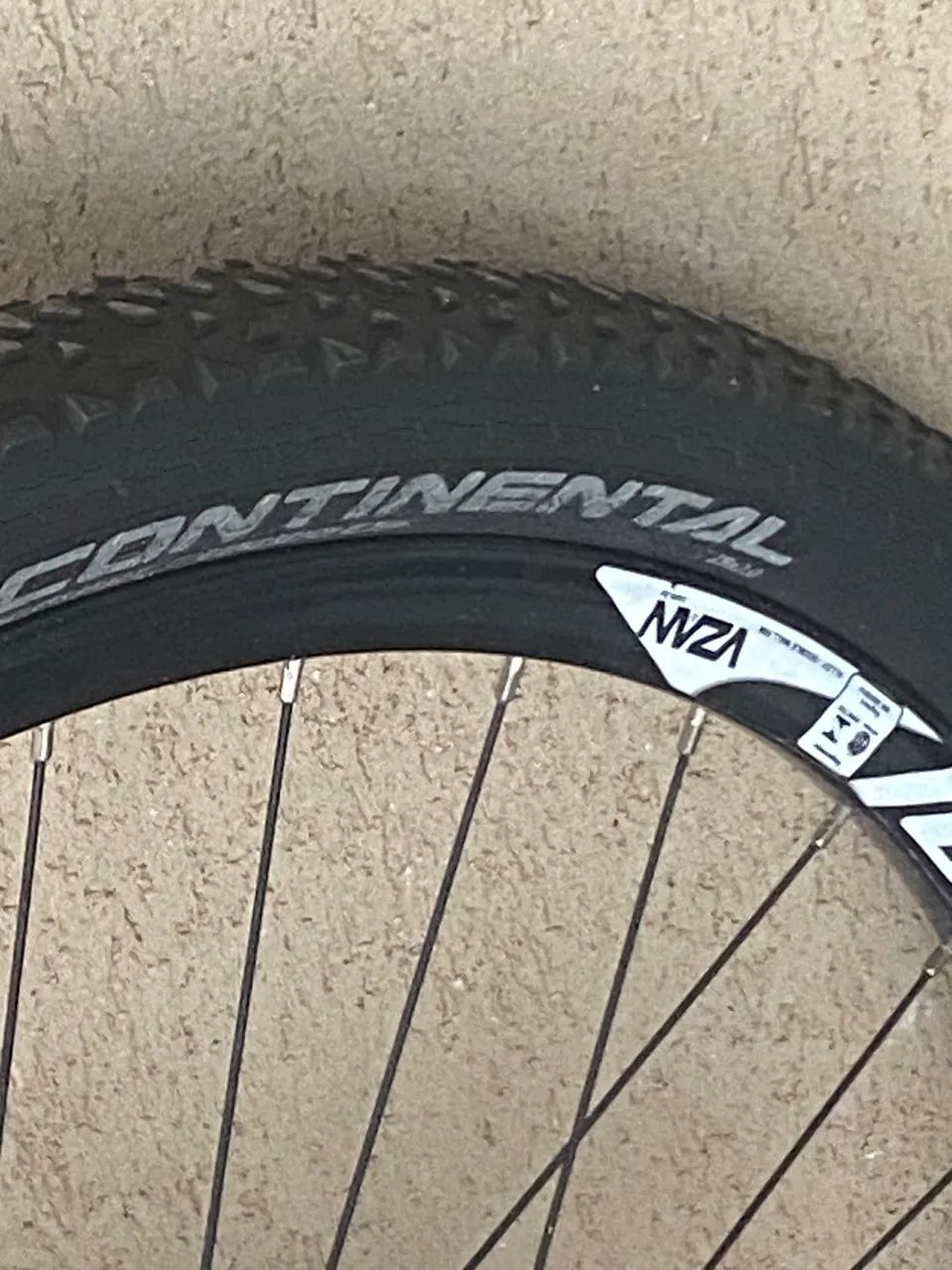 Pneu Continental aro 29 bicicleta  - Foto 4