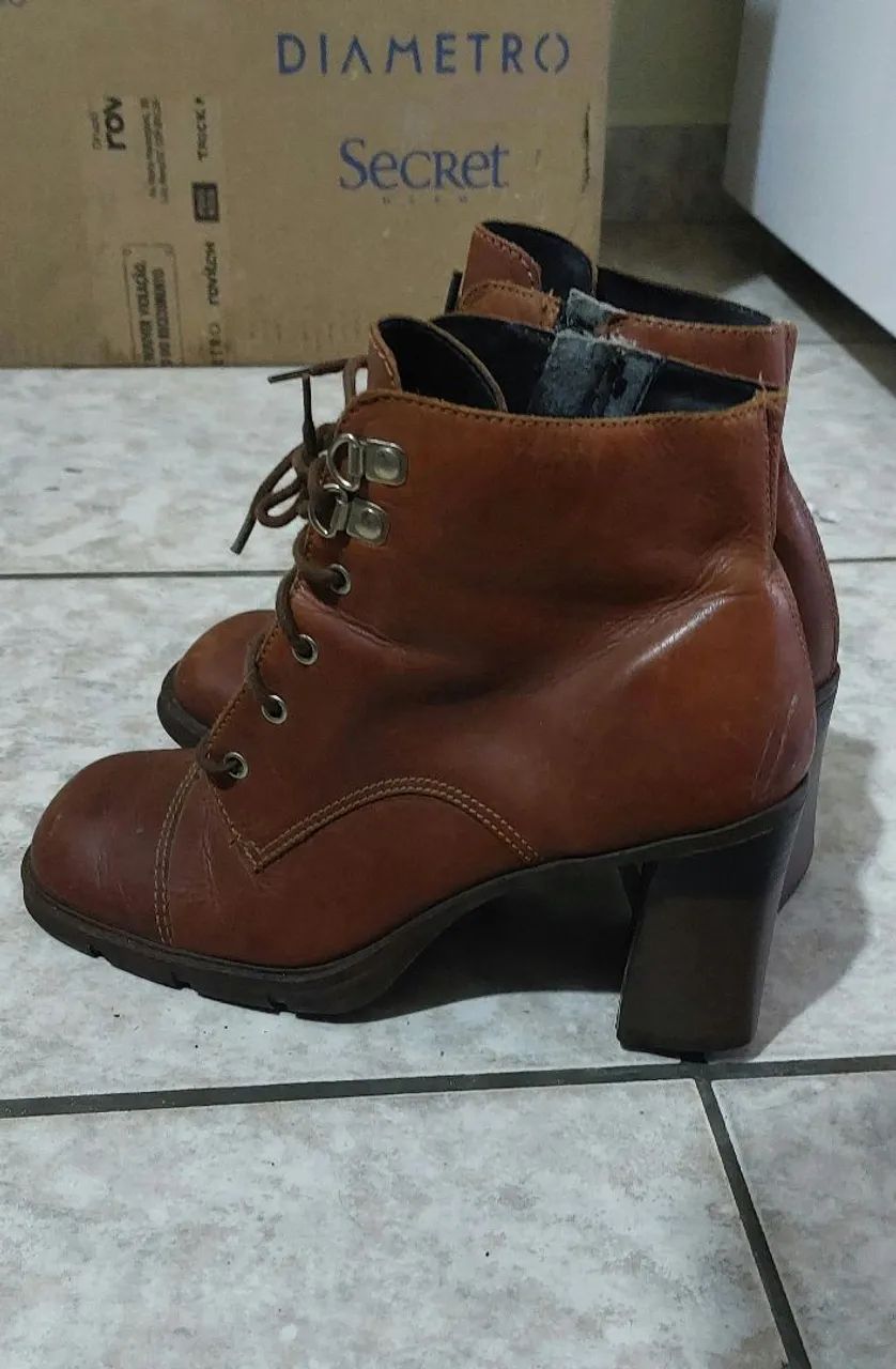 Bota Tamanho 38