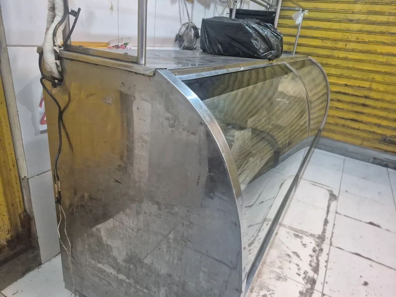 Vendo balcão de açougue 