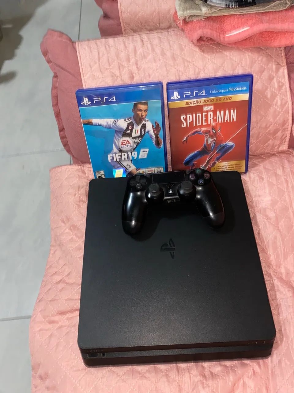PlayStation 4 1Tb com jogos  - Foto 2