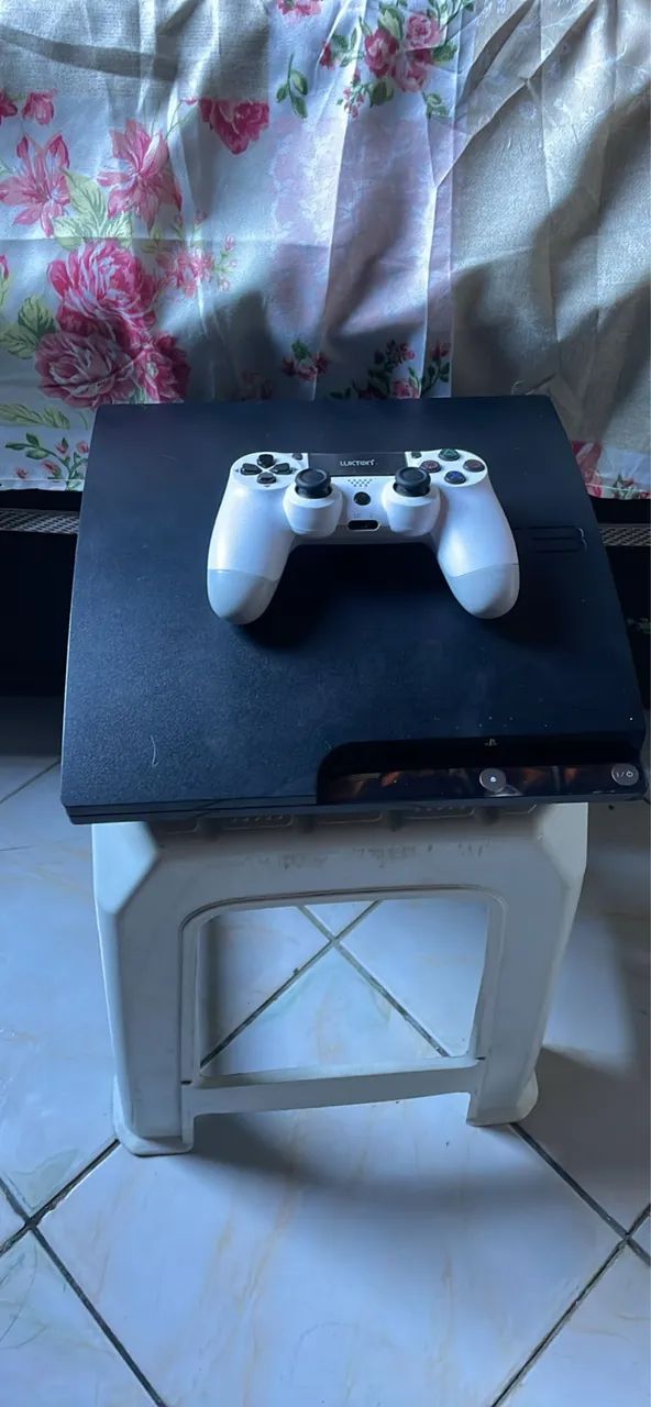 Vende-se PlayStation3