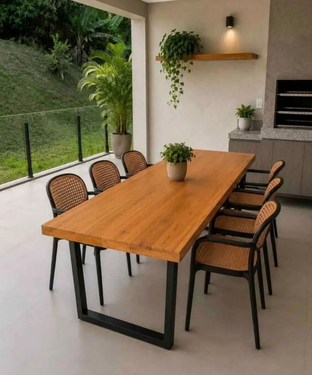 Conjunto Mesa de Madeira Maciça +  Cadeiras - Foto 2