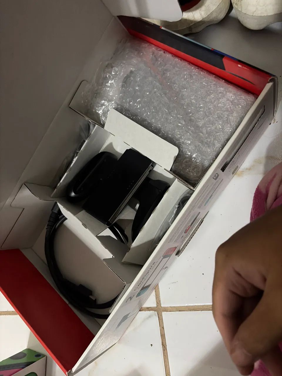 Nintendo Switch V2 + Joy-con - Foto 3