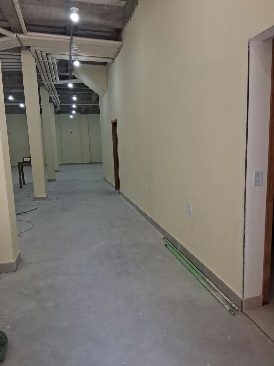Aluga-se ponto comercial com 250M² - Foto 2