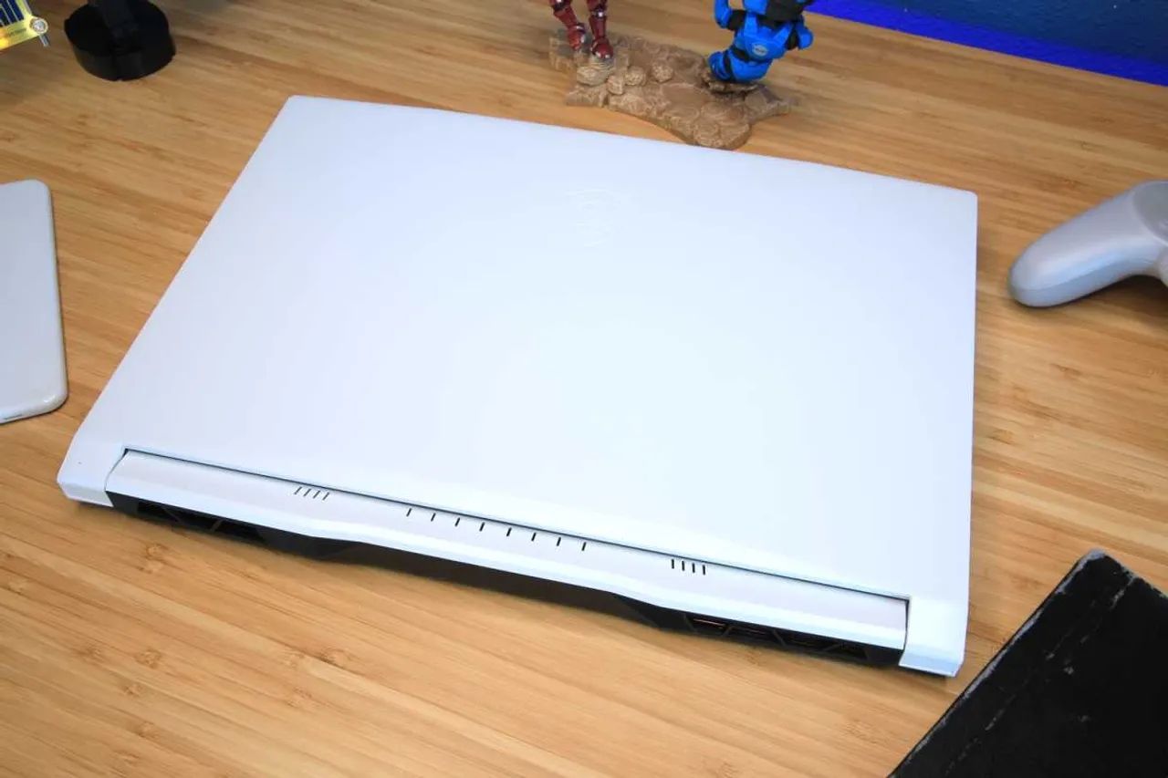 Notebook MSI GAMER  - Foto 4